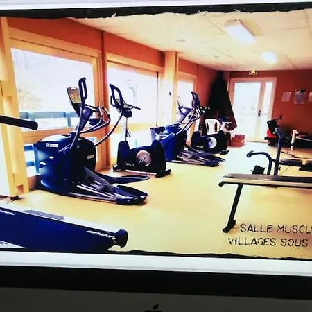 ホリデーパーク Village Aux Villages Sous Les Pins Léon
