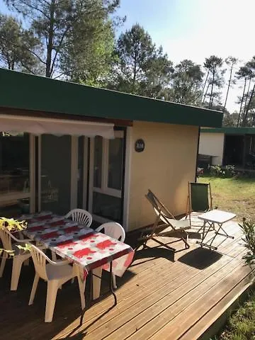 Village Aux Villages Sous Les Pins Ferienpark Léon